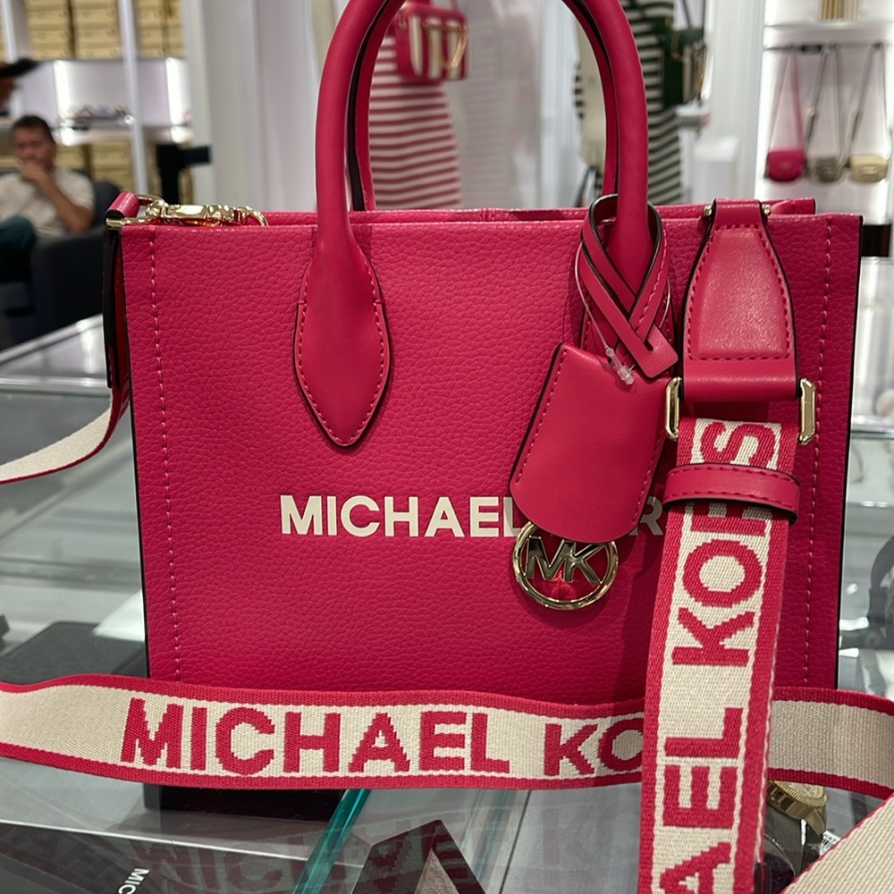 MICHAEL KORS
Mirella Small Pebbled Leather Crossbody Bag Tote 
Electric Pink
NWT